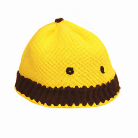 100% acrilico tinta unita giallo tessuto lavorato a maglia attività cappello a cilindro semplice cappello berretto da bambino con toppa in pelle autunno e inverno