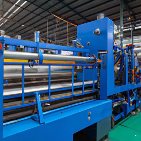 Máquina para la fabricación de rollos de láminas de plantas líquidas para la industria de fabricación de tuberías